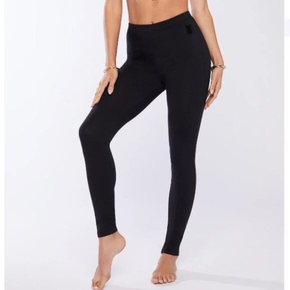 Savage X Fenty Rihanna Open Back Lace-Up Legging Size XS - Picture 2 of 12